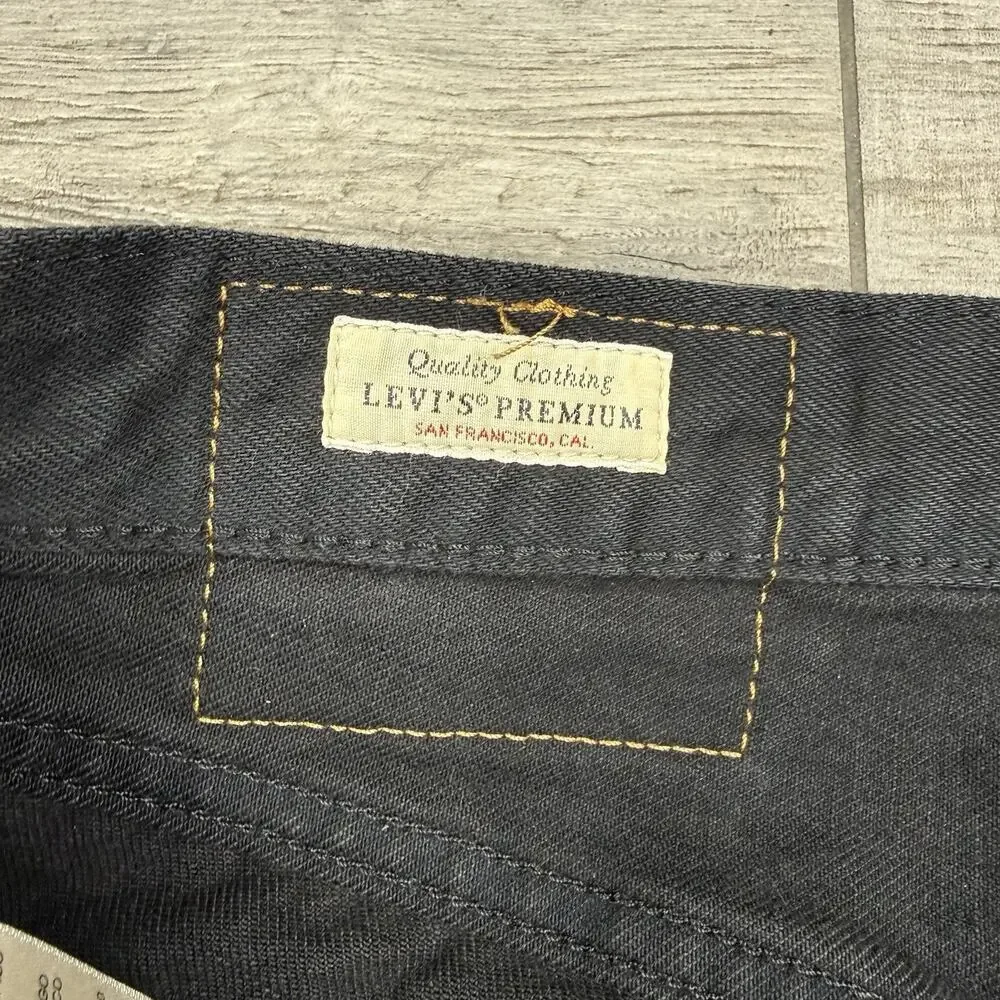 Levi's 501 Straight Jeans Button Fly Red Tab Big E Premium Black W30 L30